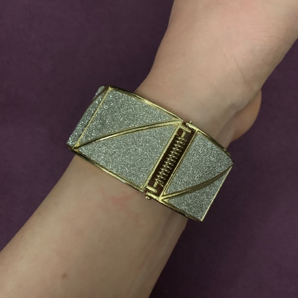 Sparkly Hinged Bracelet - Picture 4 of 6